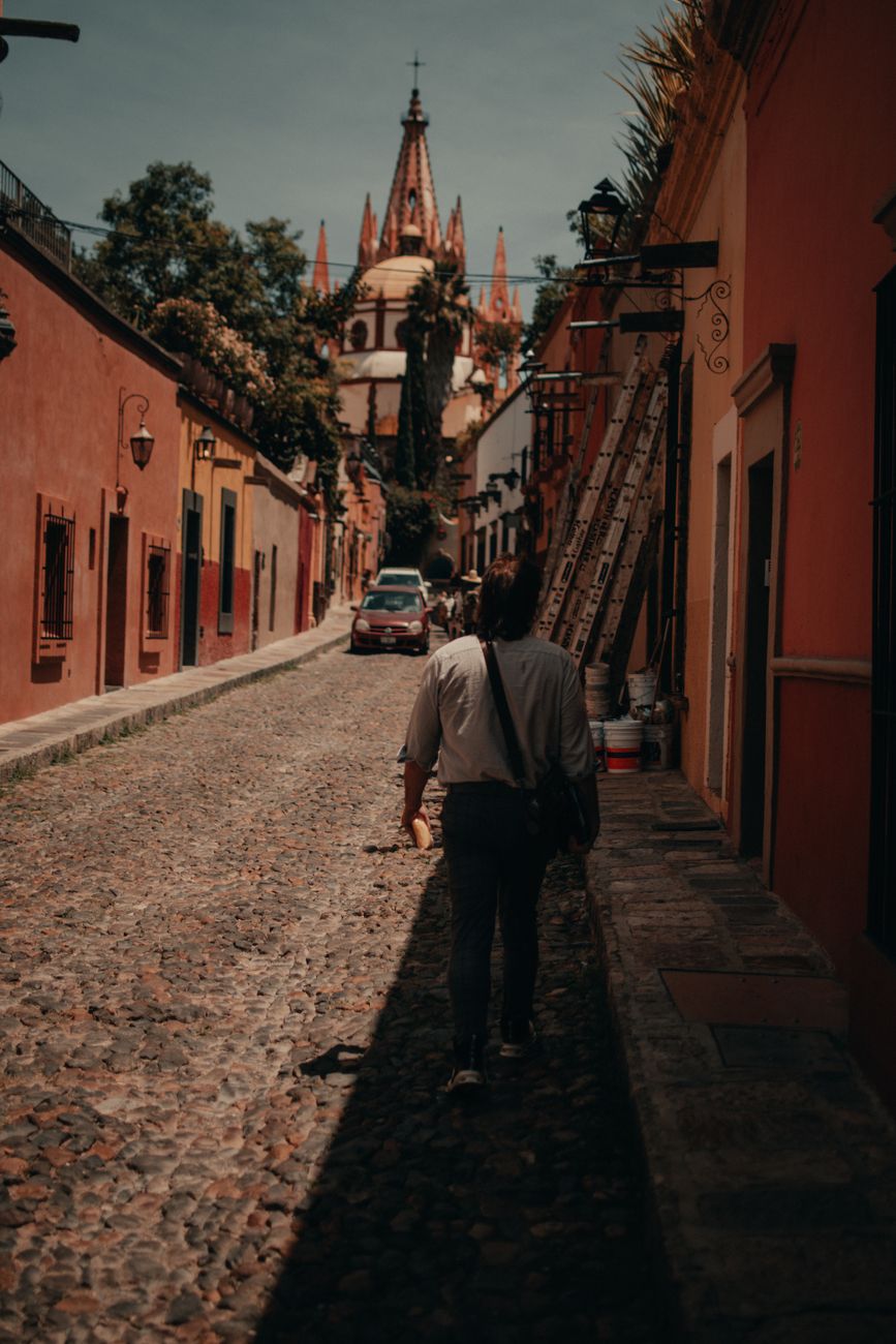 Calles coloniales tranquilas de San Miguel de Allende